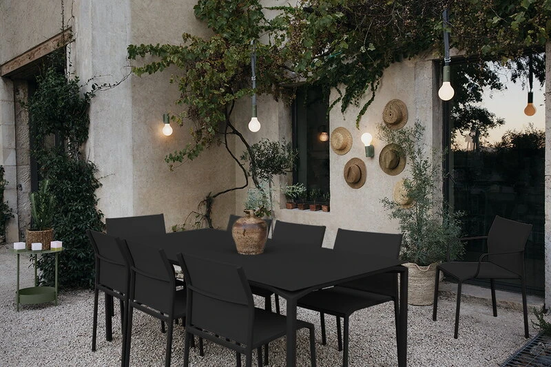 Fermob Calvi Pöytä 195 X 95 Cm, Liquorice - Image 2